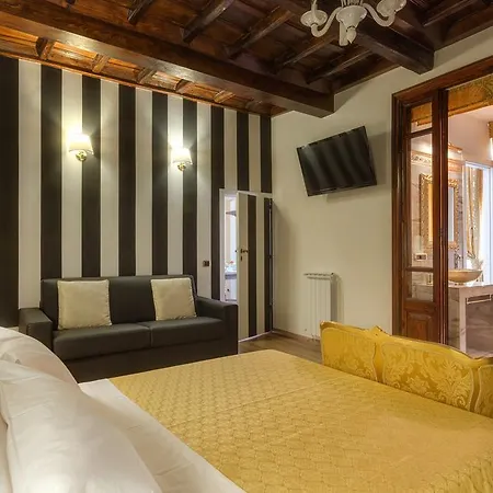 Spanish Steps Boutique Gold Appartamento