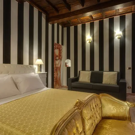 Spanish Steps Boutique Gold