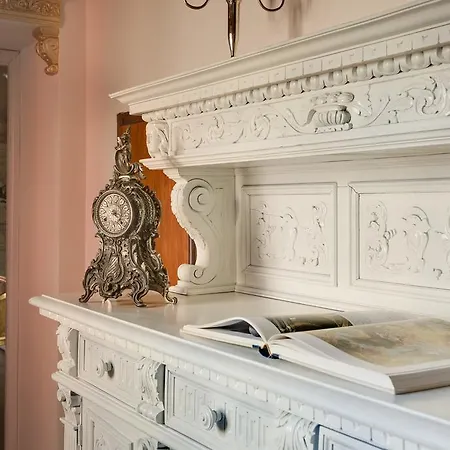 Appartamento Spanish Steps Boutique Gold *