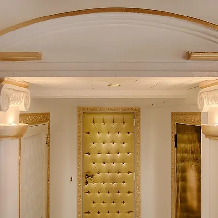 Spanish Steps Boutique Gold * Roma