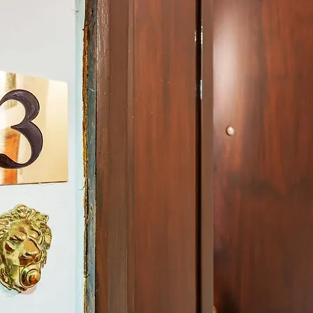 Appartamento Spanish Steps Boutique Gold