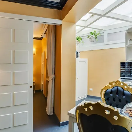 Spanish Steps Boutique Gold * Roma