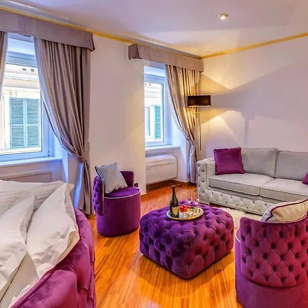 Spanish Steps Boutique Gold Appartamento